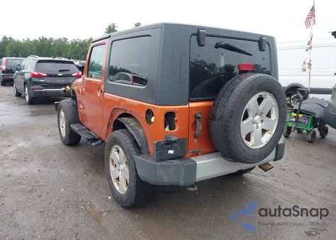2010 Jeep Wrangler Sahara из США, поврежденный, VIN 1J4AA5D1XAL220919
